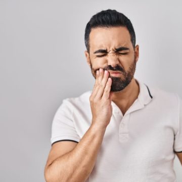 Les ulcères buccaux sont généralement douloureux